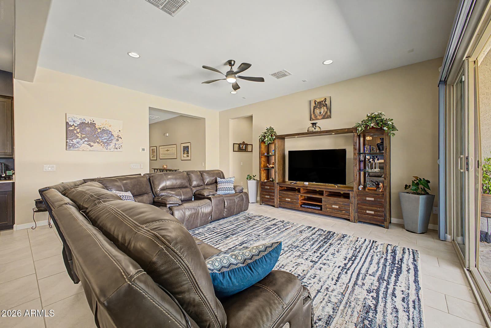 10924 W WOOD Street, Tolleson, AZ 85353 — photo 6 of 48