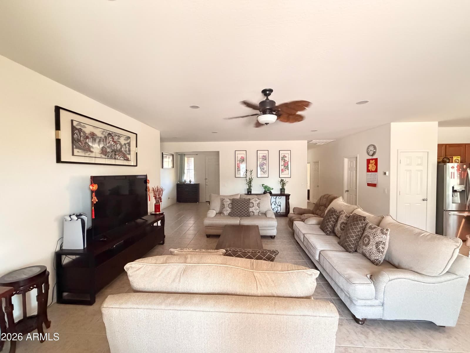 10156 W GOLDEN Lane, Peoria, AZ 85345 — photo 11 of 34
