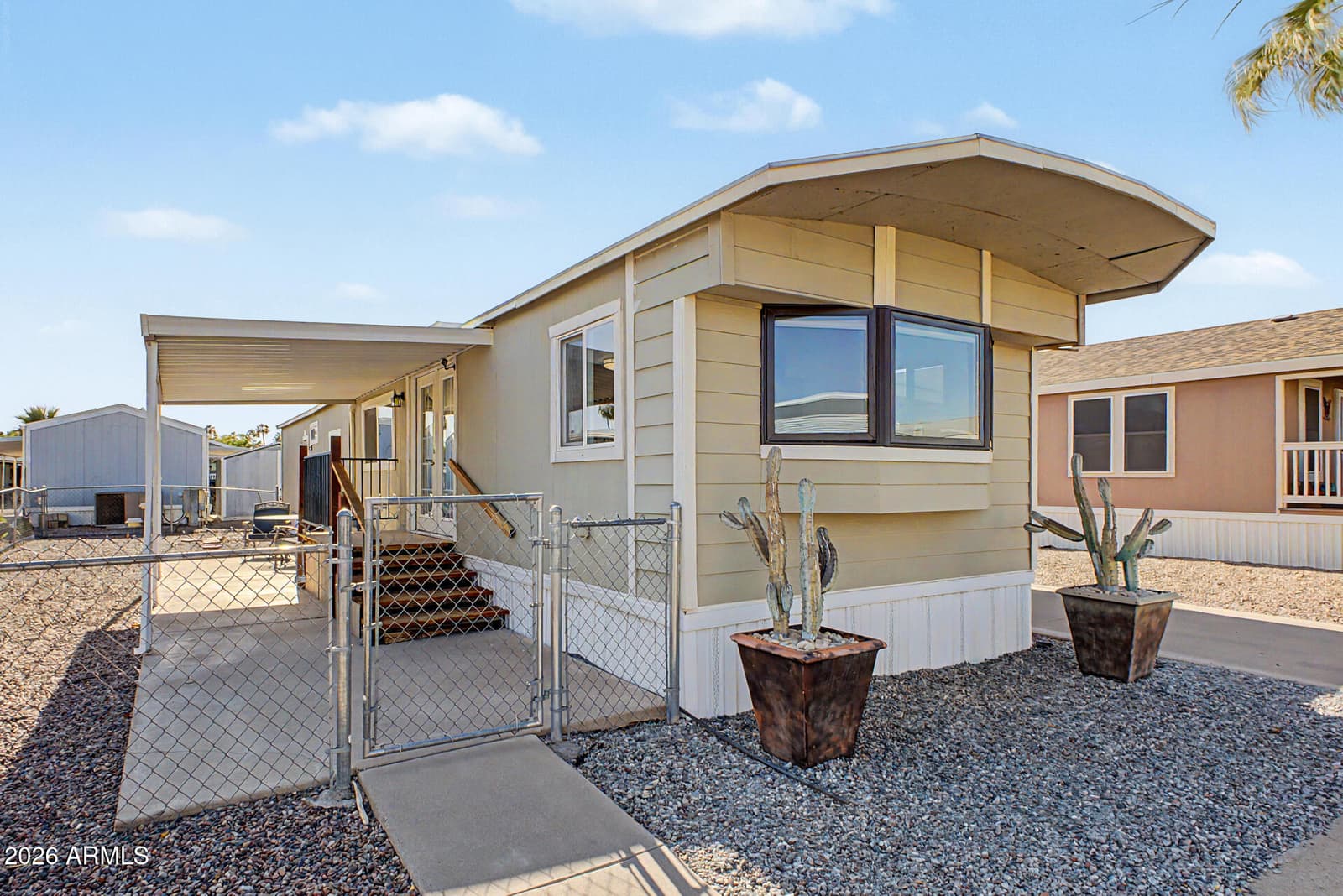 535 S ALMA SCHOOL Road 124, Mesa, AZ 85210 — photo 4 of 28