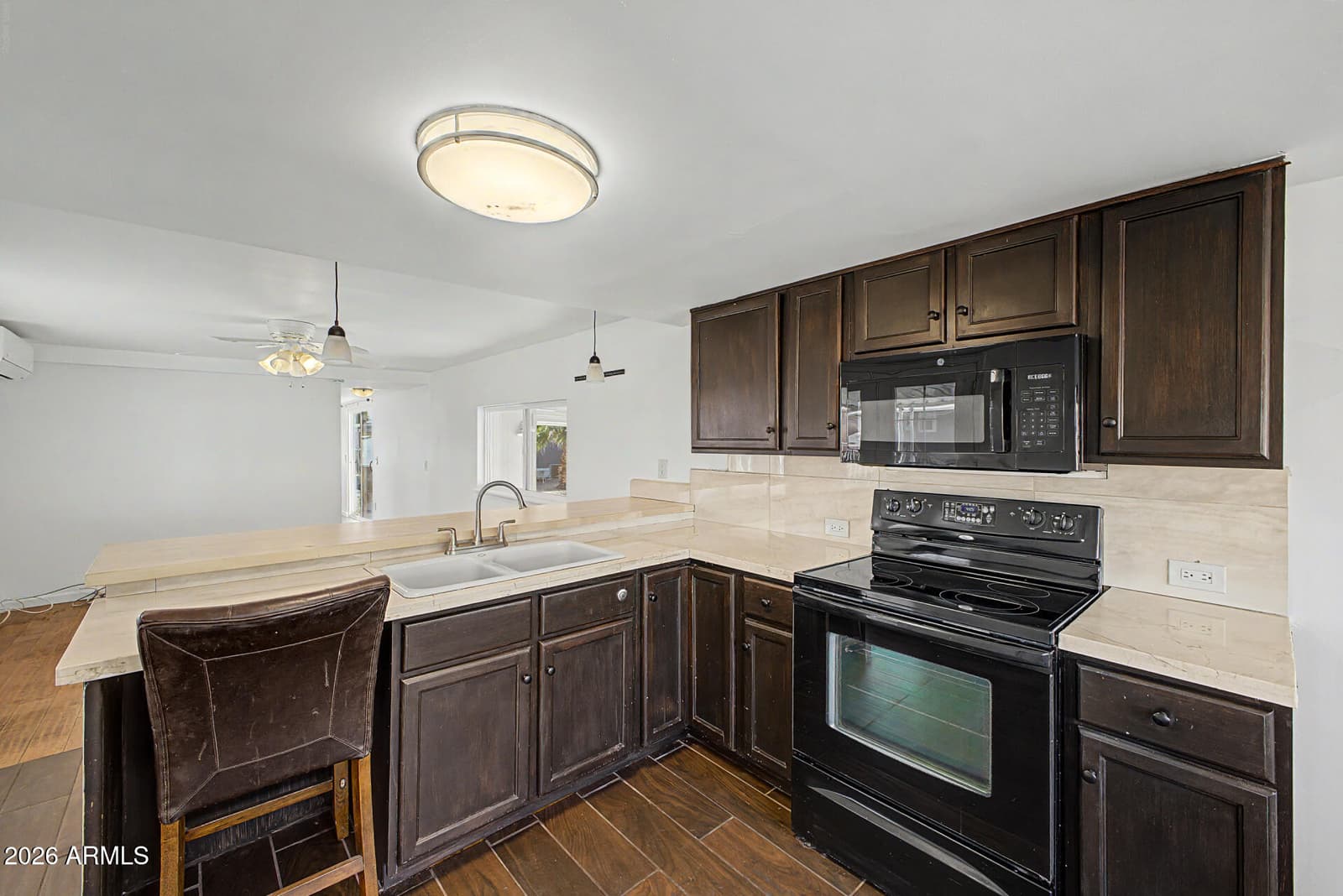 535 S ALMA SCHOOL Road 124, Mesa, AZ 85210 — photo 14 of 28