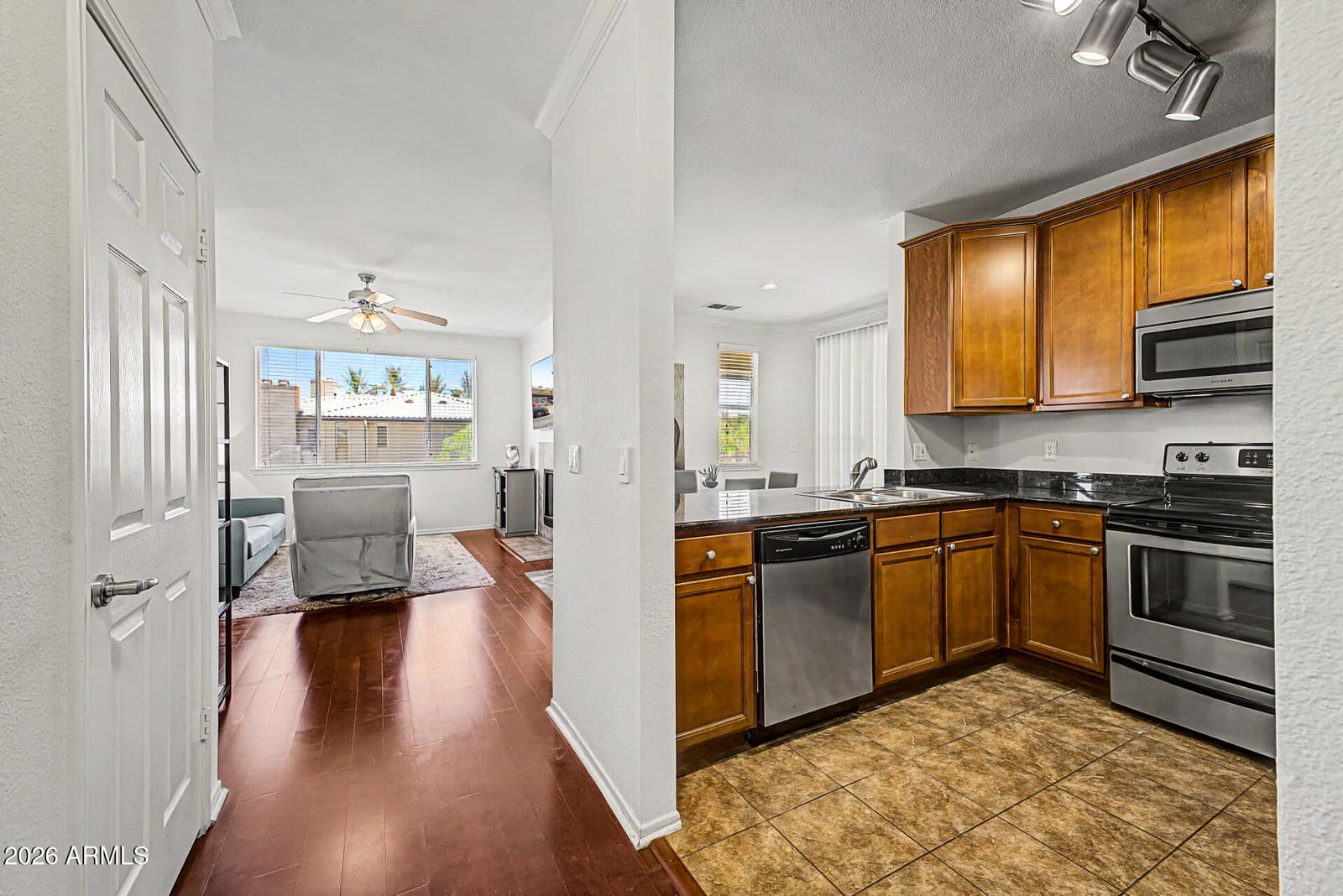 7009 E ACOMA Drive 2102, Scottsdale, AZ 85254 — photo 12 of 54