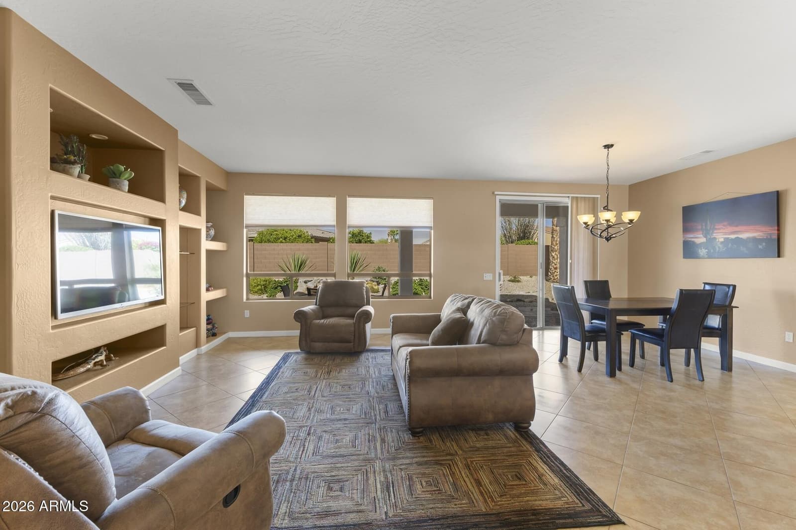 18607 N DIAMOND Drive, Surprise, AZ 85374 — photo 6 of 33