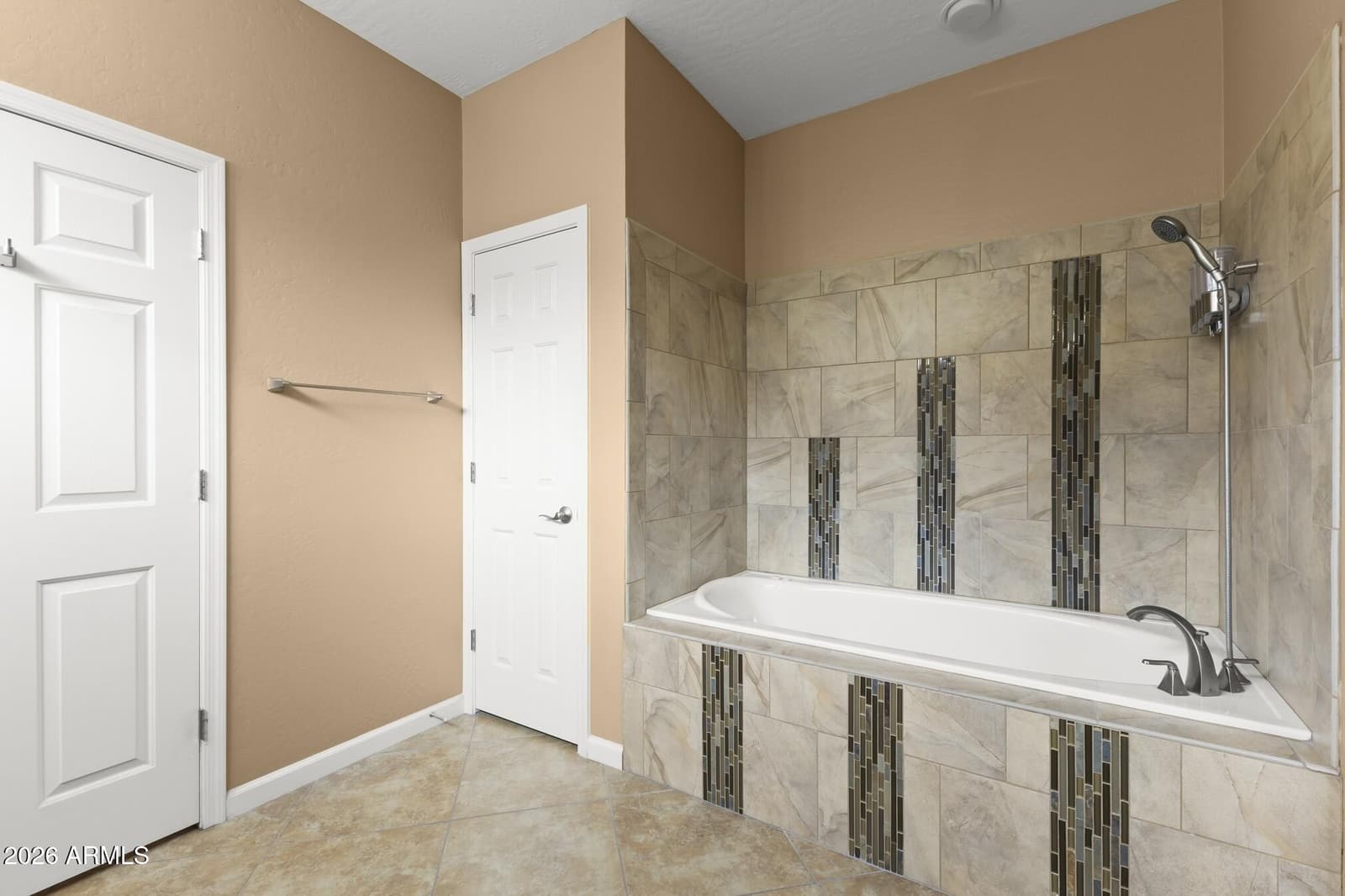 18607 N DIAMOND Drive, Surprise, AZ 85374 — photo 23 of 33