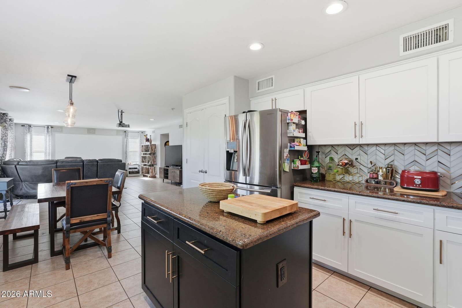2451 W SUNSET Way, San Tan Valley, AZ 85144 — photo 13 of 28