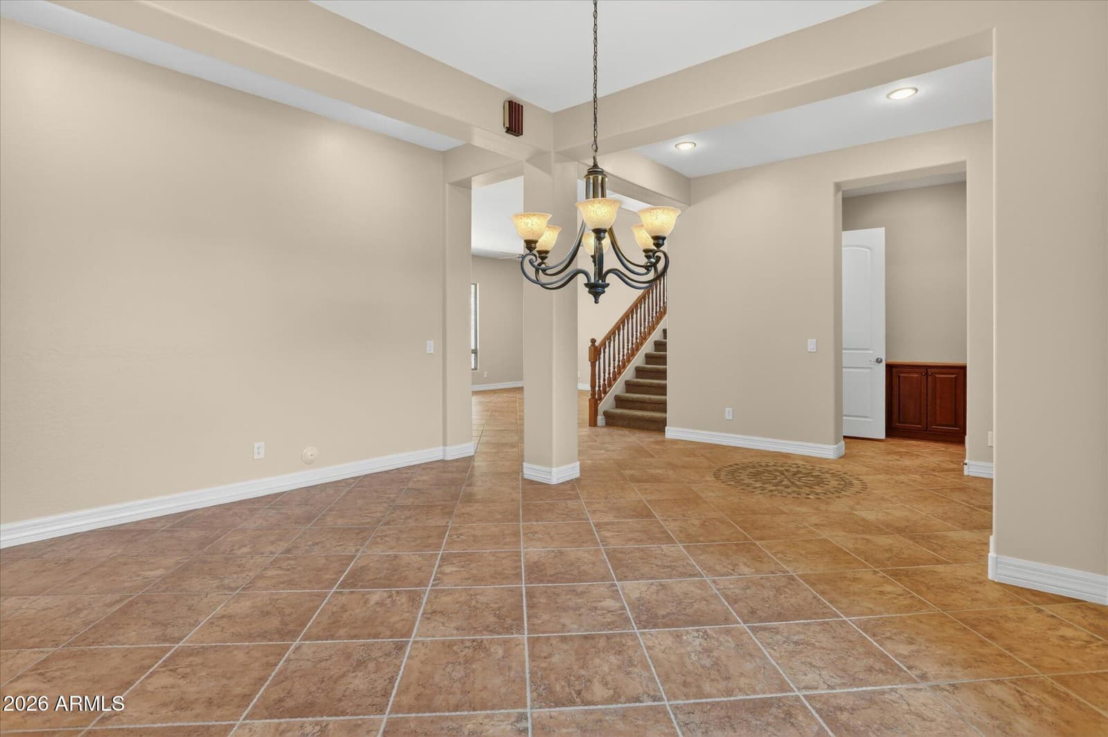 6931 W DALE Lane, Peoria, AZ 85383 — photo 10 of 66