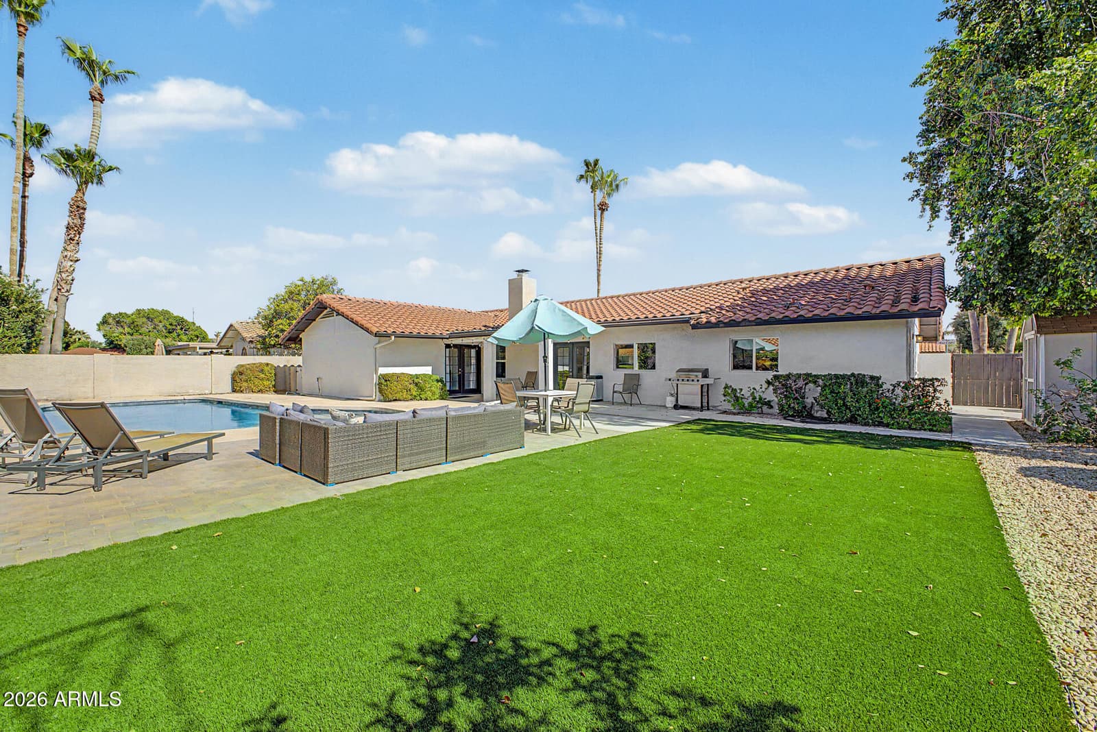 314 E MARCONI Avenue, Phoenix, AZ 85022 — photo 3 of 41