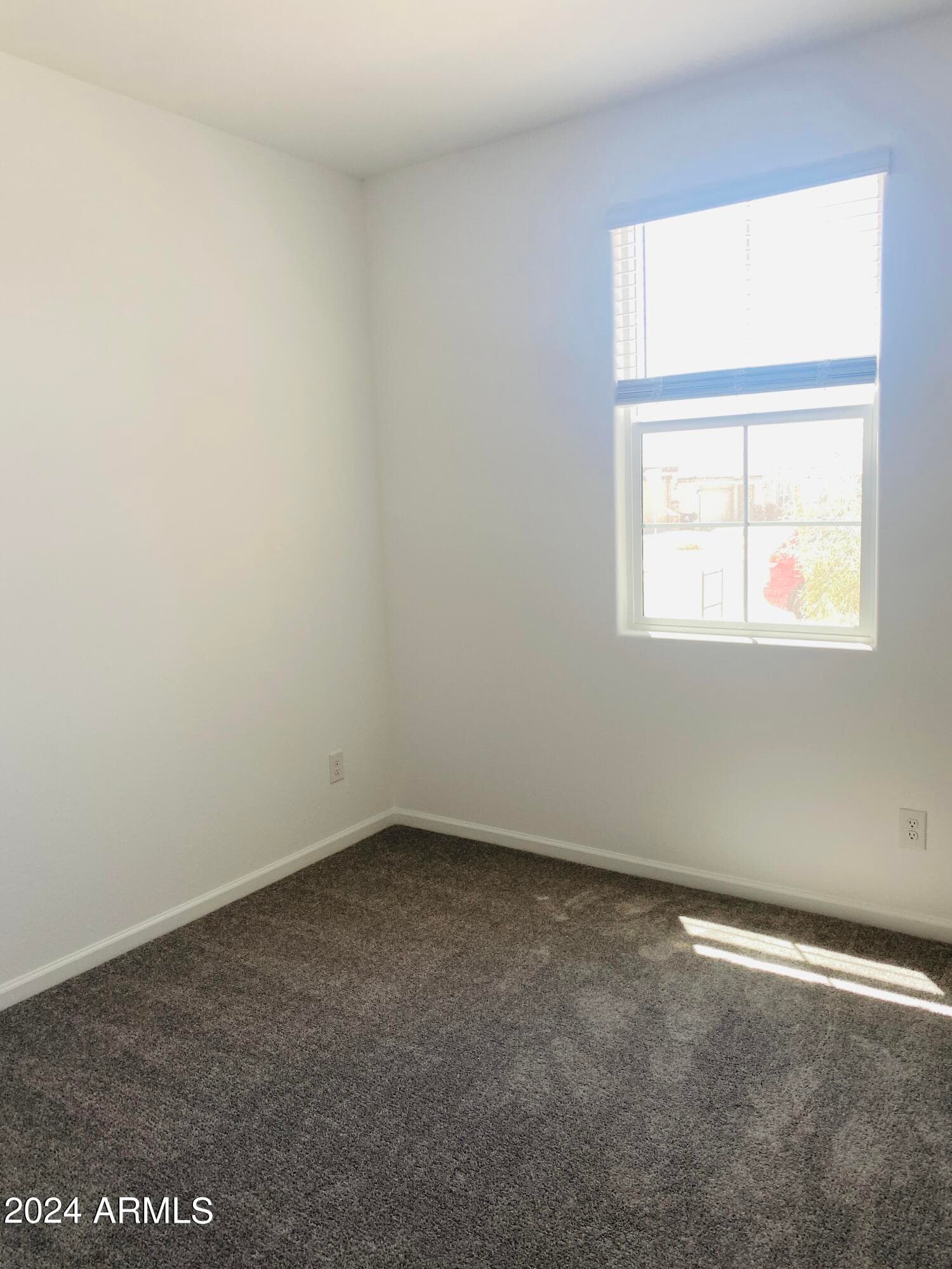 5531 S 23RD Drive, Phoenix, AZ 85041 — photo 12 of 18
