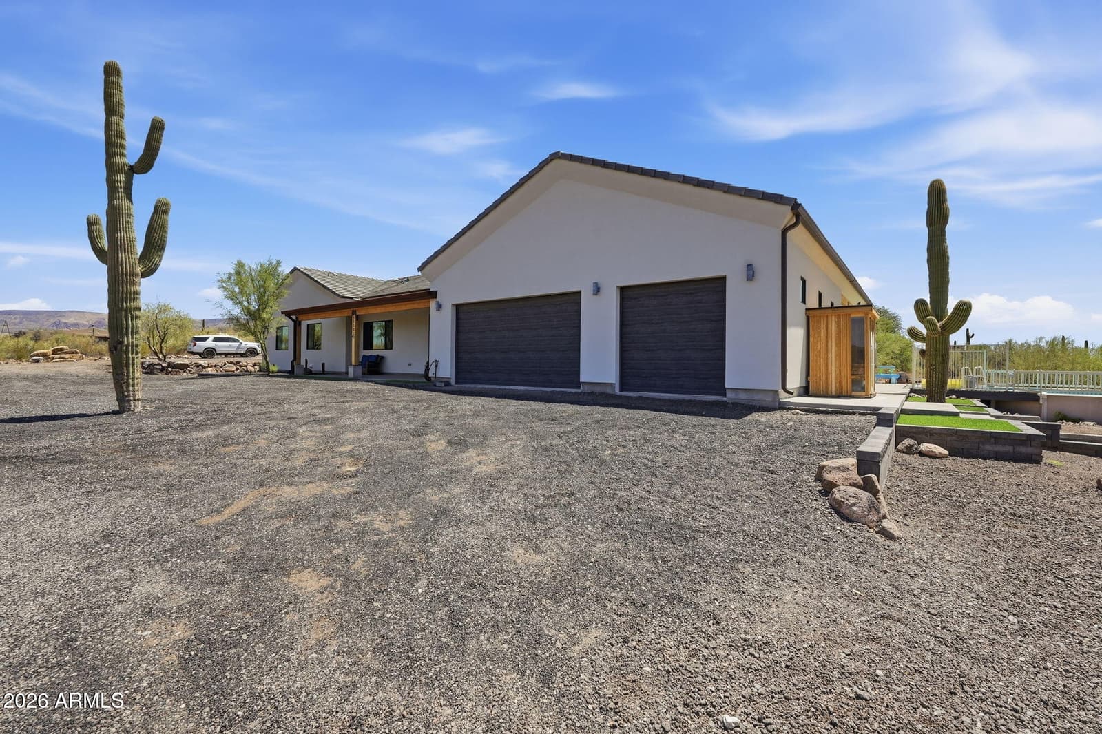43131 N 20TH Street, New River, AZ 85087 — photo 2 of 57