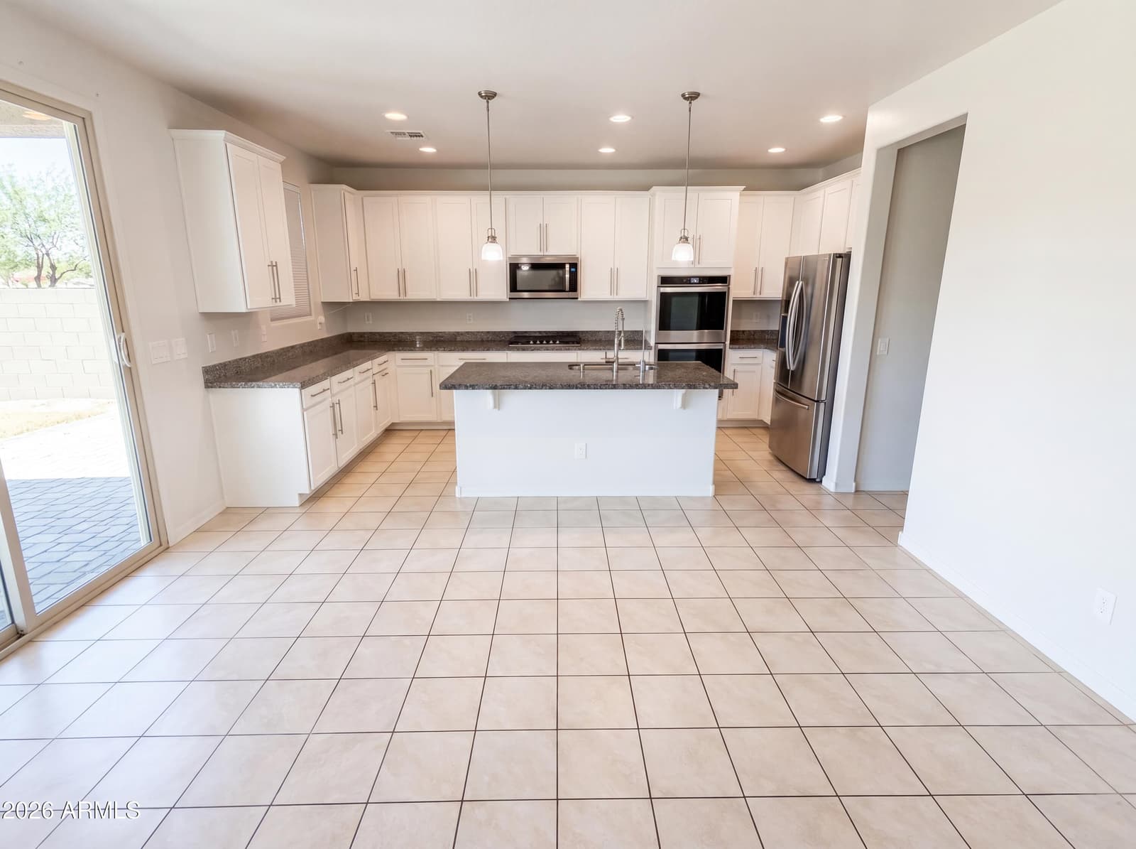 11284 N 186TH Lane, Surprise, AZ 85388 — photo 6 of 40