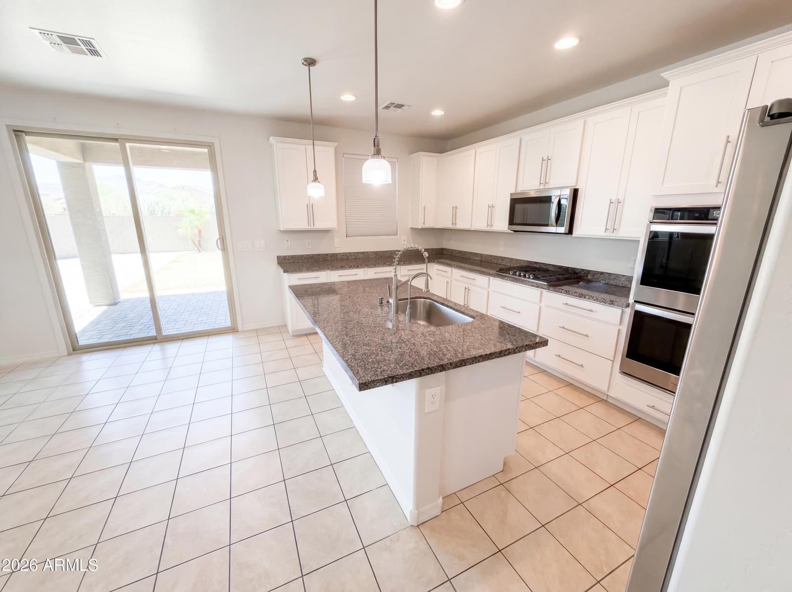 11284 N 186TH Lane, Surprise, AZ 85388 — photo 8 of 40