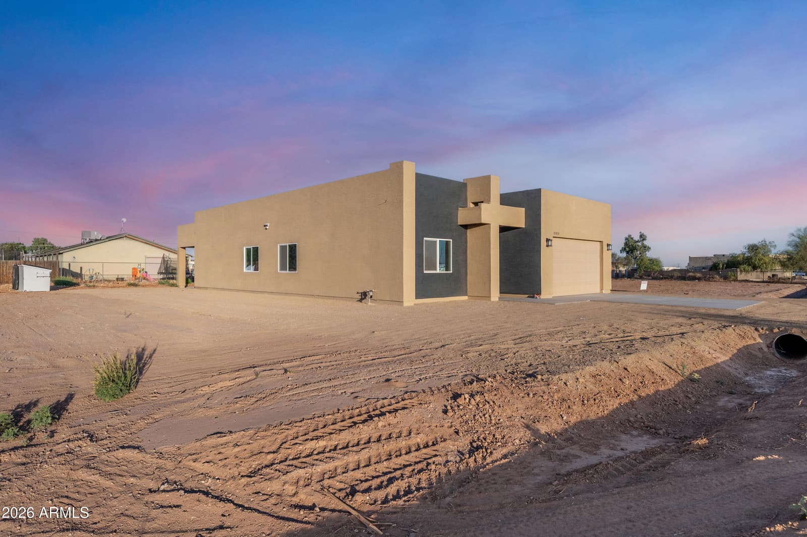 21820 W white pine Drive, Wittmann, AZ 85361 — photo 3 of 48
