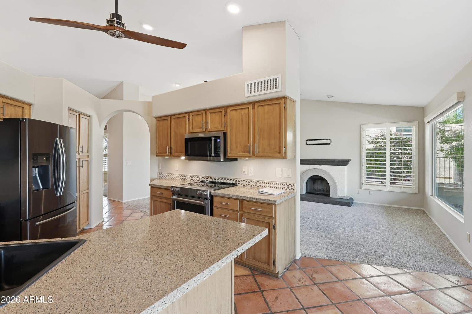 5327 S MARBLE Drive, Gold Canyon, AZ 85118 — photo 11 of 36