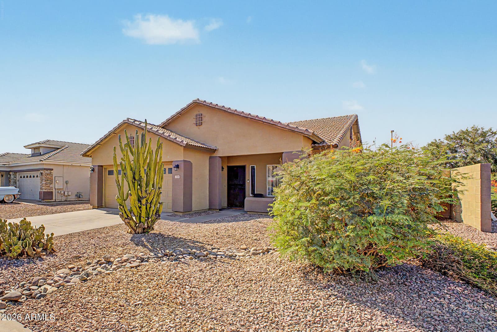 3742 E SANDY Way, Gilbert, AZ 85297 — photo 5 of 45