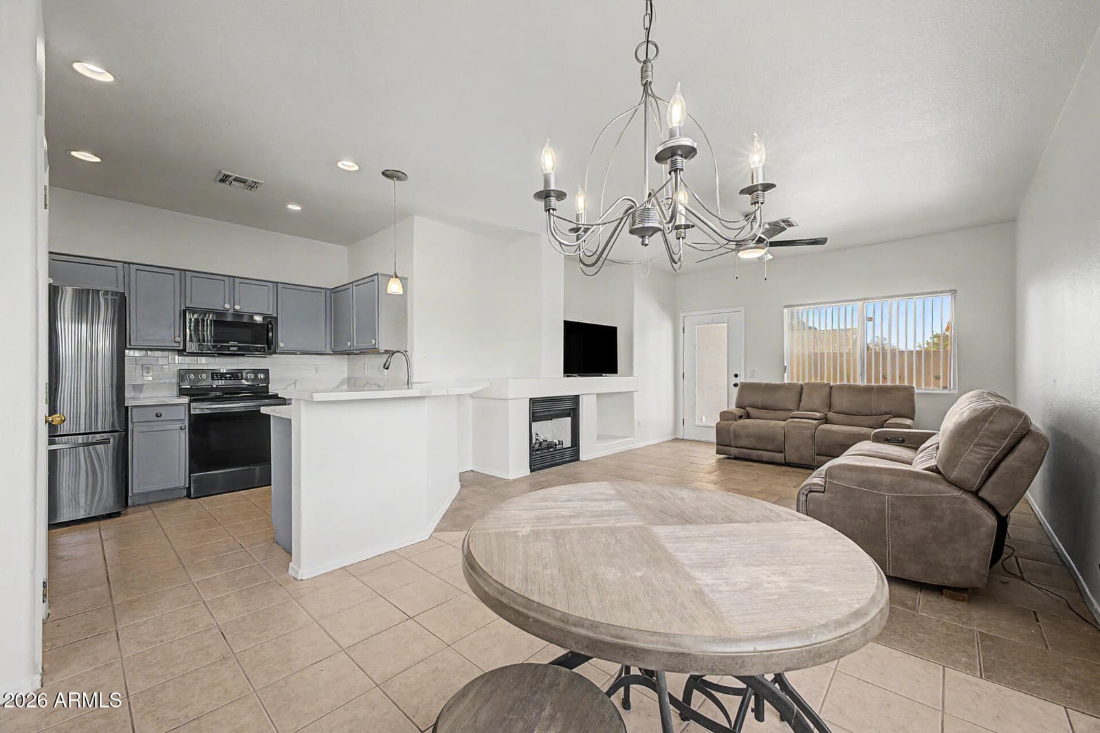 3742 E SANDY Way, Gilbert, AZ 85297 — photo 13 of 45