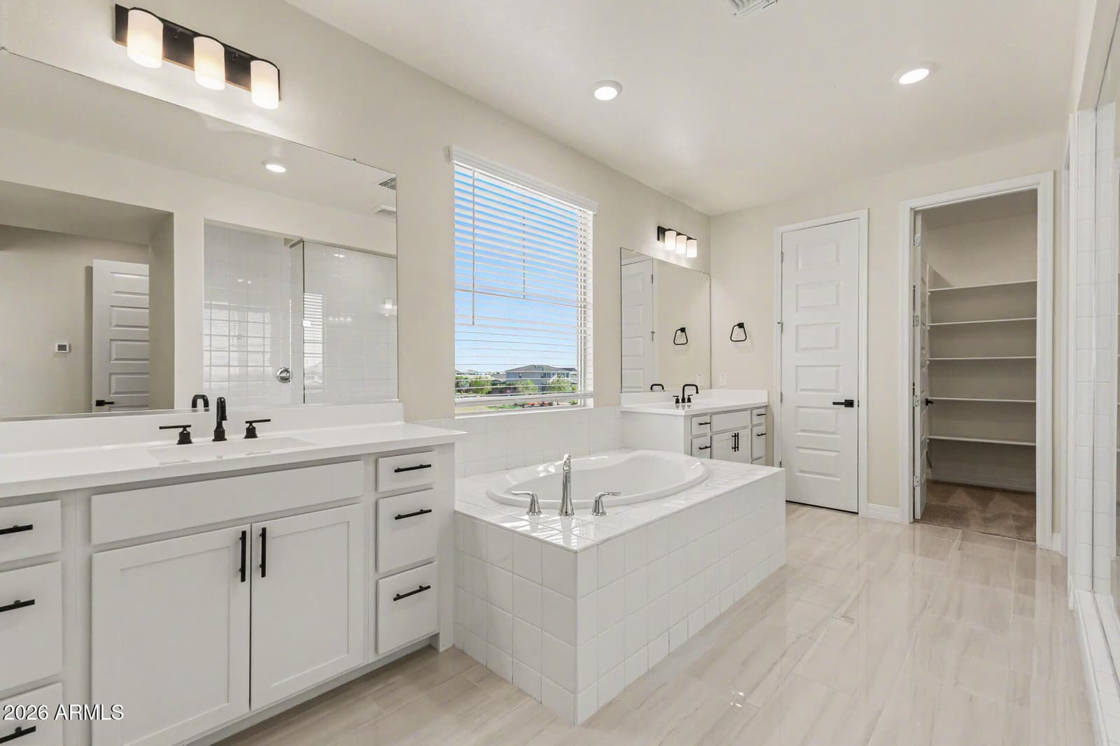 22569 E SADDLE Way, Queen Creek, AZ 85142 — photo 21 of 73