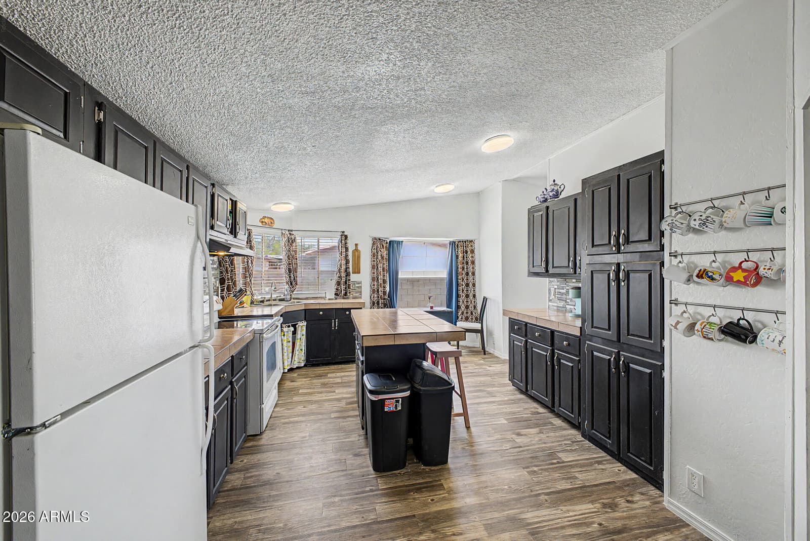 6907 W PATRICIA ANN Lane, Peoria, AZ 85382 — photo 6 of 24
