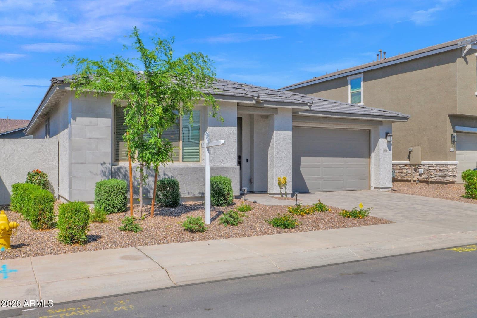 9404 E STROBE Avenue, Mesa, AZ 85212 — photo 2 of 33