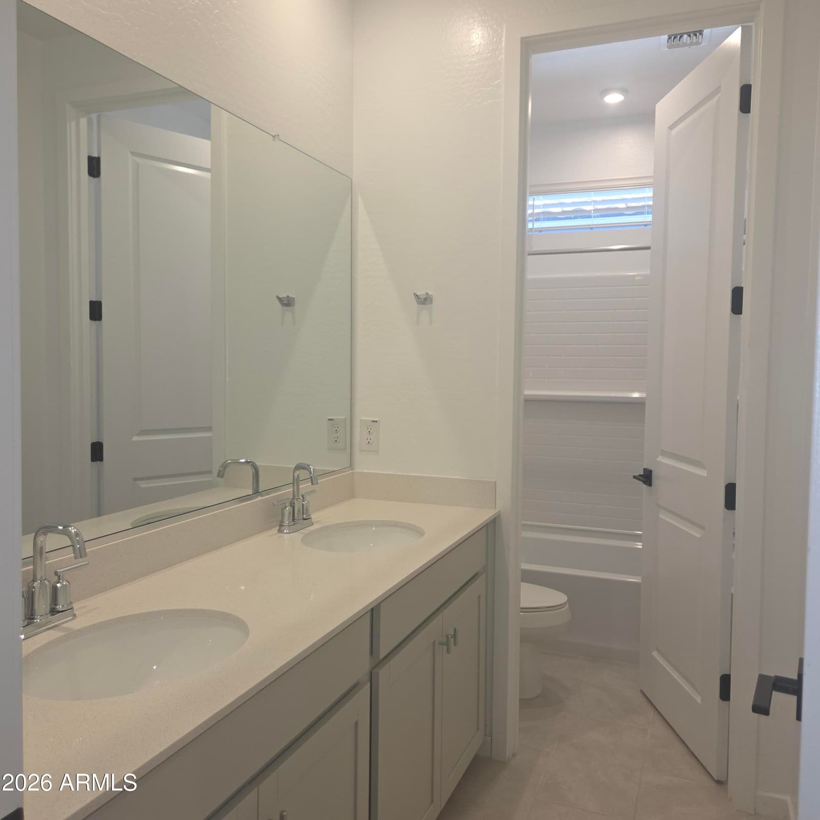2995 E Villa Avenue, San Tan Valley, AZ 85143 — photo 3 of 20