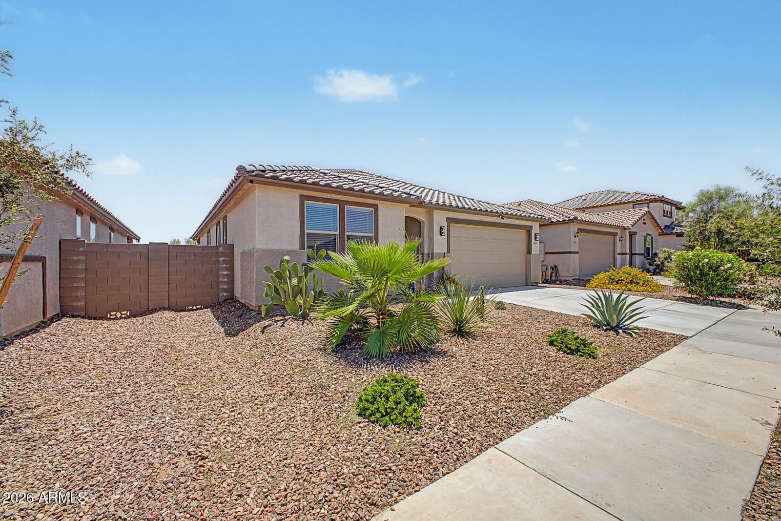 17849 W GAMBIT Trail, Surprise, AZ 85387 — photo 3 of 32