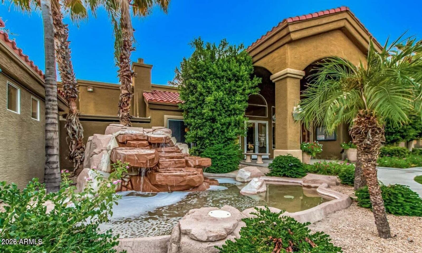 2929 W YORKSHIRE Drive 1025, Phoenix, AZ 85027