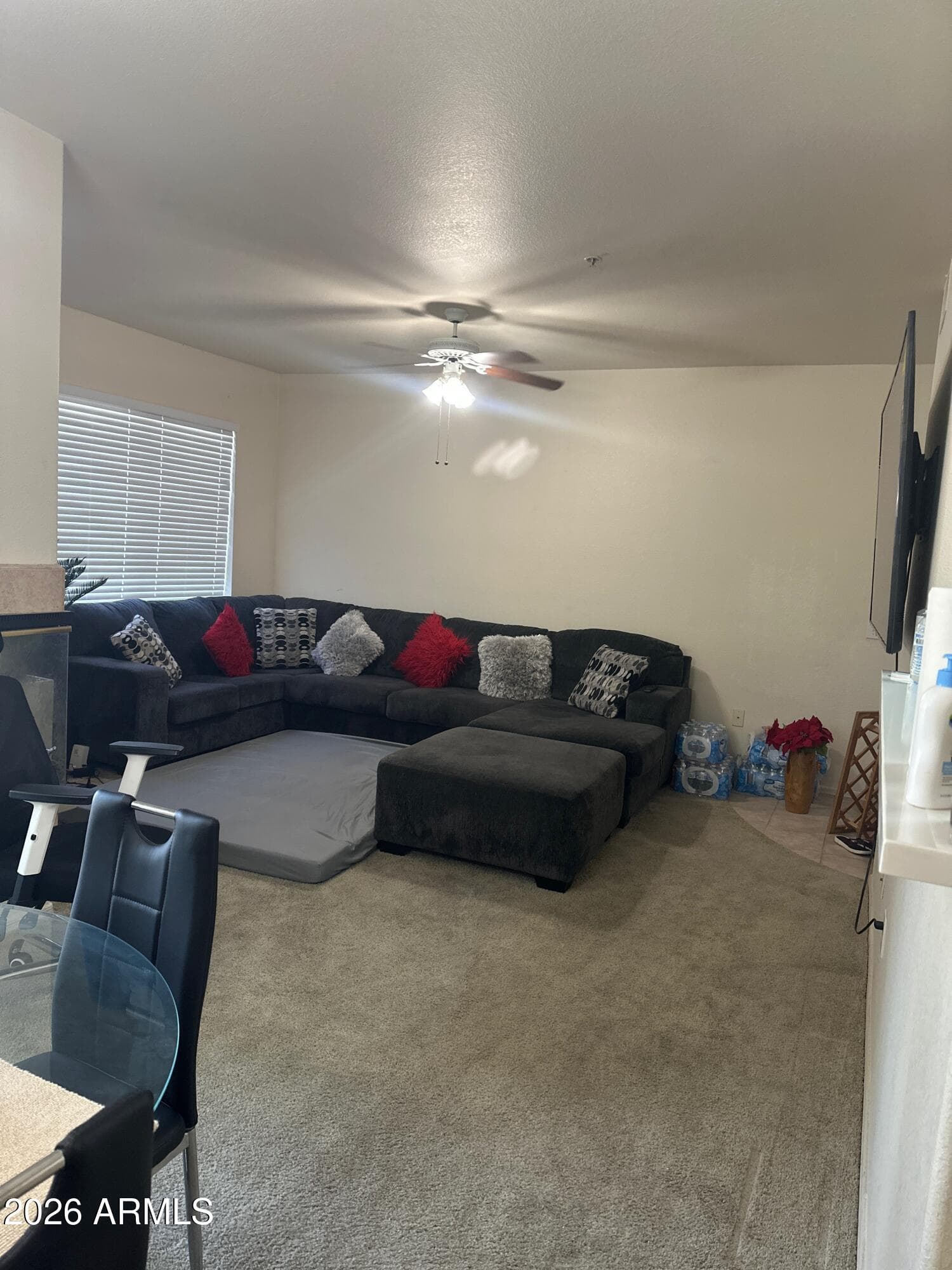 2929 W YORKSHIRE Drive 1025, Phoenix, AZ 85027 — photo 4 of 11