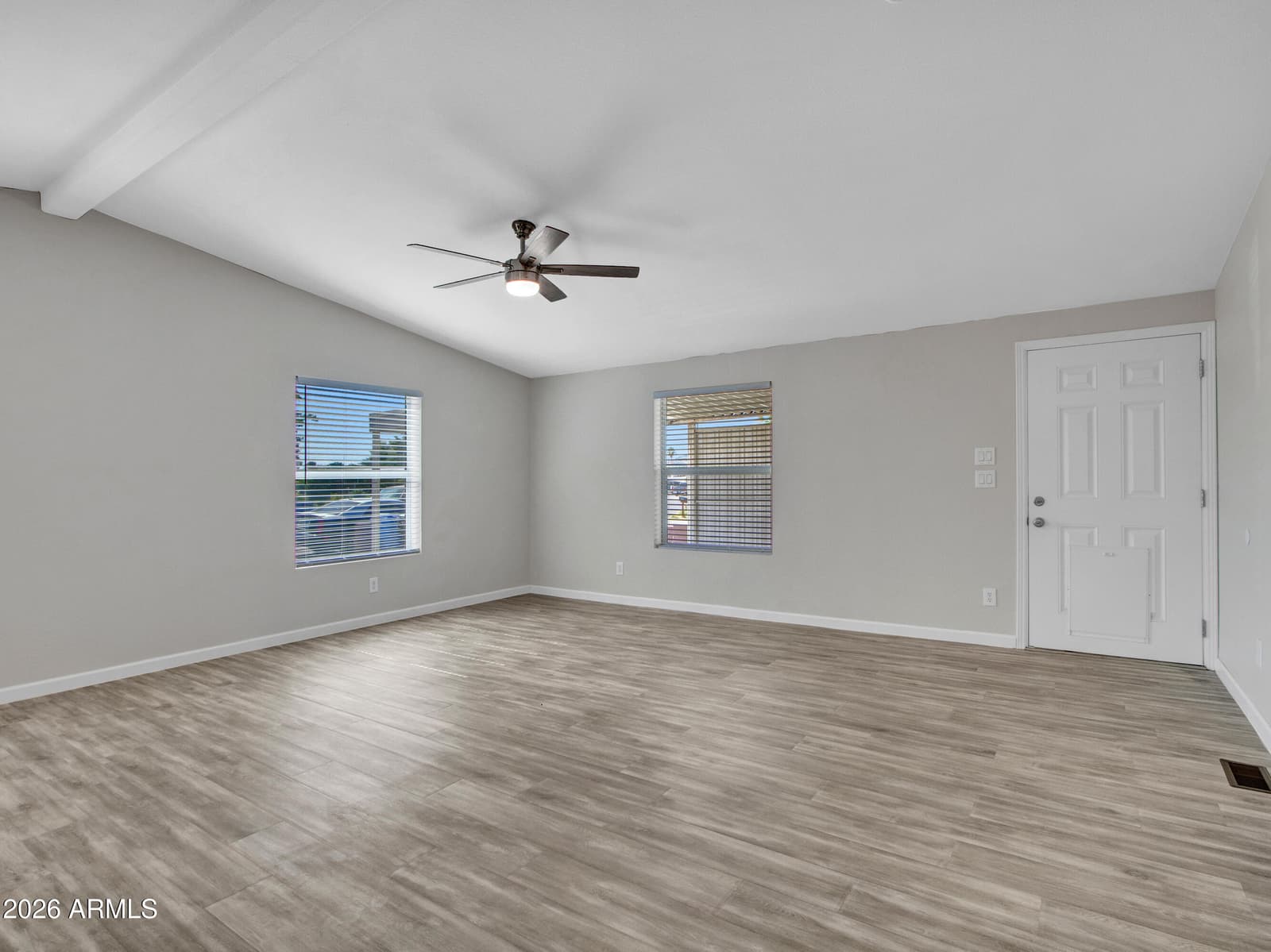 18032 N 2ND Street, Phoenix, AZ 85022 — photo 11 of 46