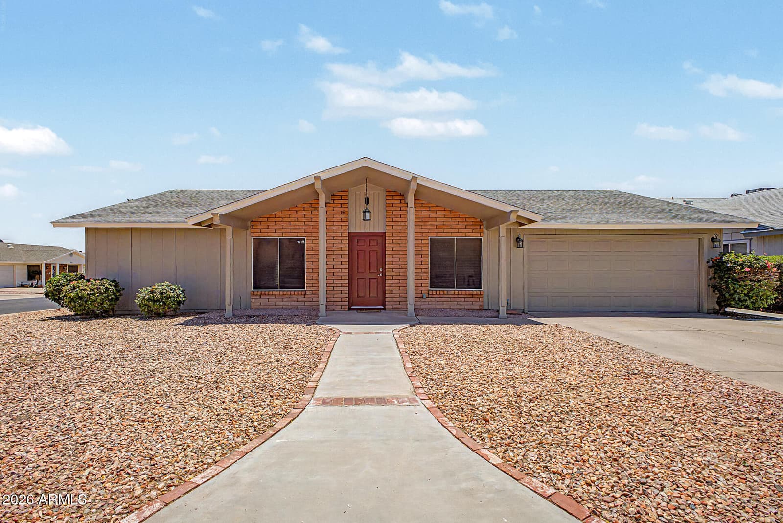 4305 E EQUESTRIAN Trail, Phoenix, AZ 85044 — photo 3 of 43