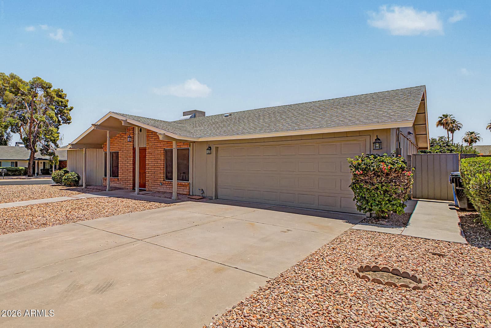 4305 E EQUESTRIAN Trail, Phoenix, AZ 85044 — photo 5 of 43