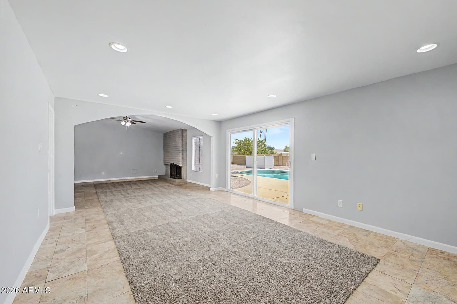 4305 E EQUESTRIAN Trail, Phoenix, AZ 85044 — photo 12 of 43