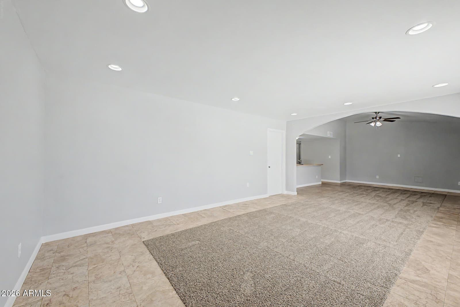 4305 E EQUESTRIAN Trail, Phoenix, AZ 85044 — photo 13 of 43