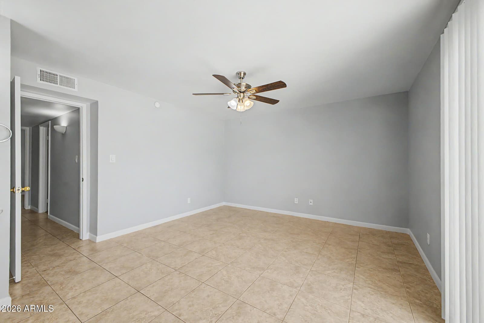 4305 E EQUESTRIAN Trail, Phoenix, AZ 85044 — photo 20 of 43