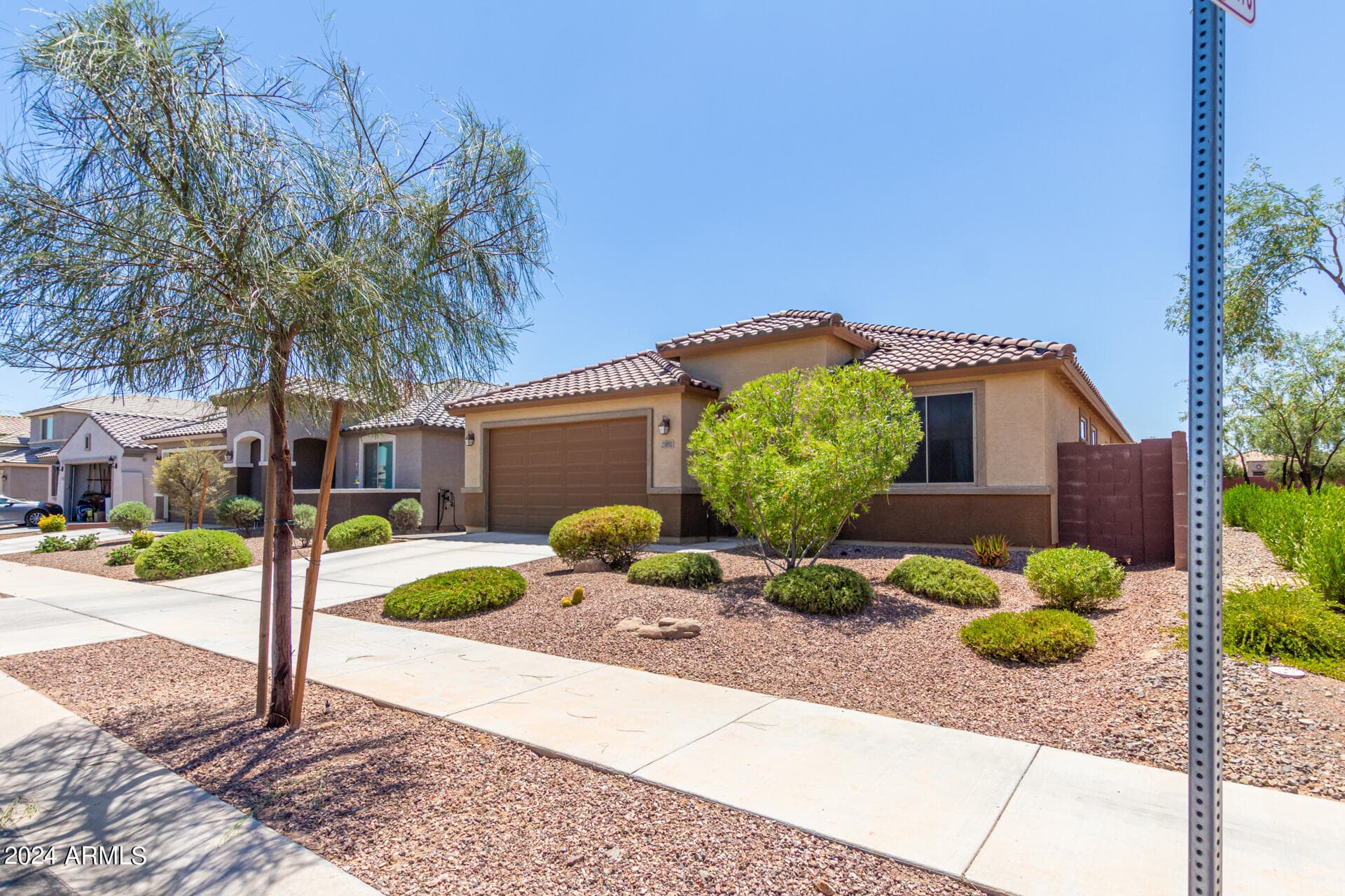 25892 N 162ND Drive, Surprise, AZ 85387 — photo 3 of 26
