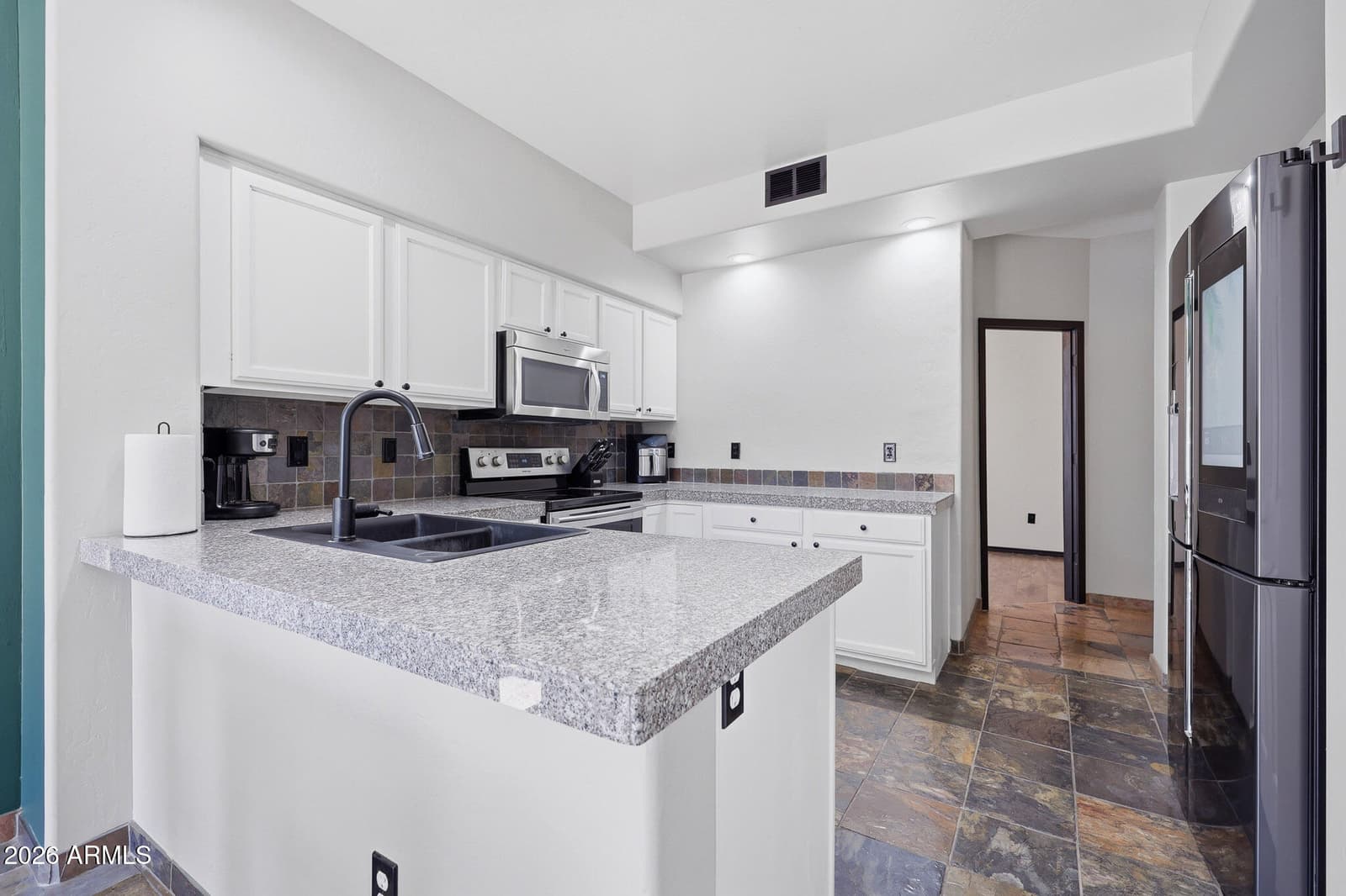 2167 E NIGHTHAWK Way, Phoenix, AZ 85048 — photo 3 of 28