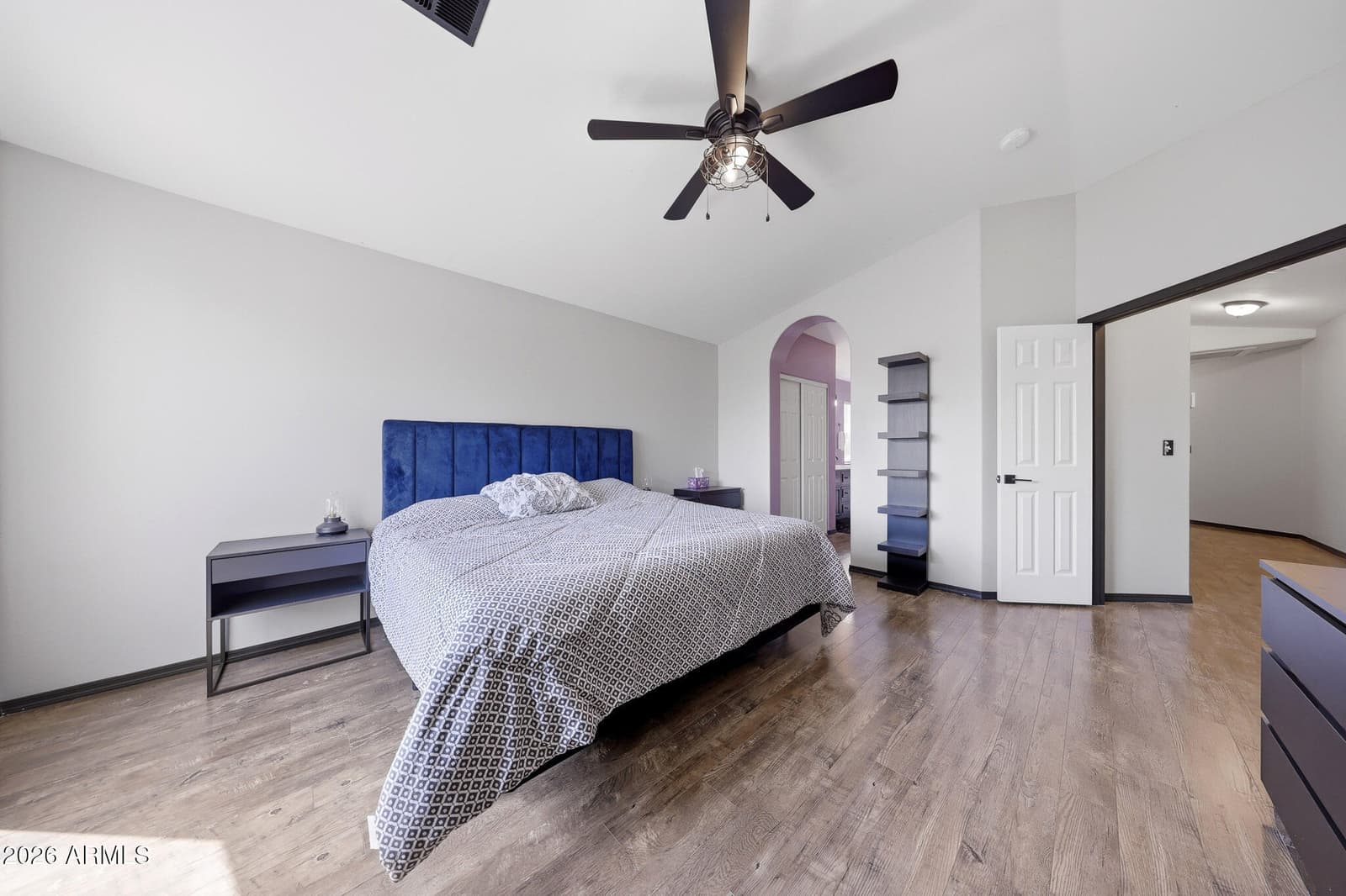 2167 E NIGHTHAWK Way, Phoenix, AZ 85048 — photo 4 of 28