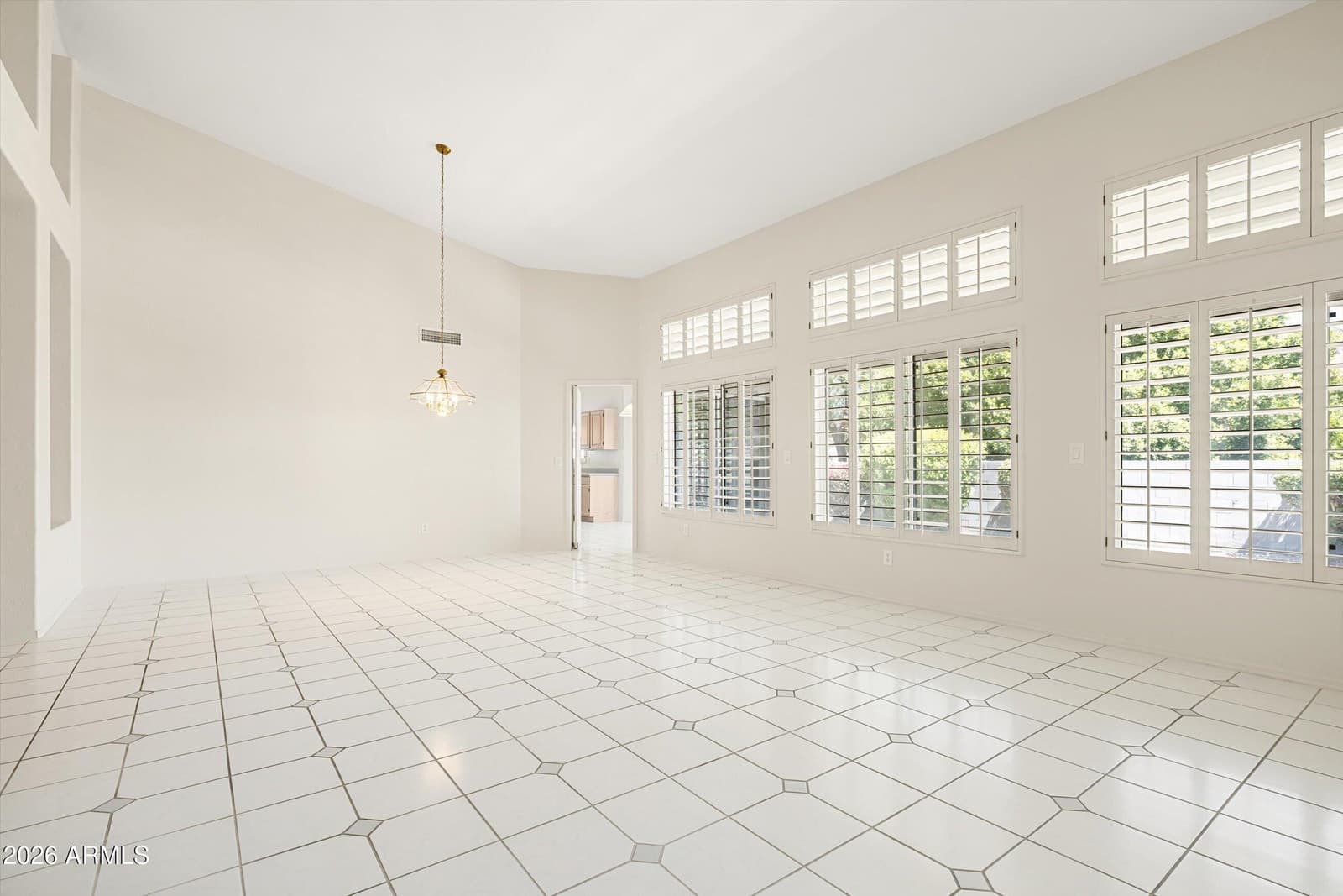 1702 E Sheena Drive, Phoenix, AZ 85022 — photo 10 of 37