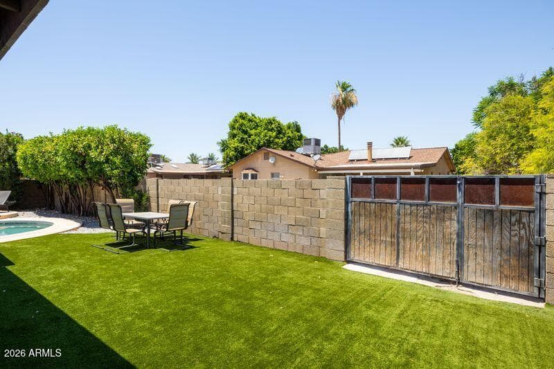 2118 E PEBBLE BEACH Drive, Tempe, AZ 85282 — photo 34 of 35