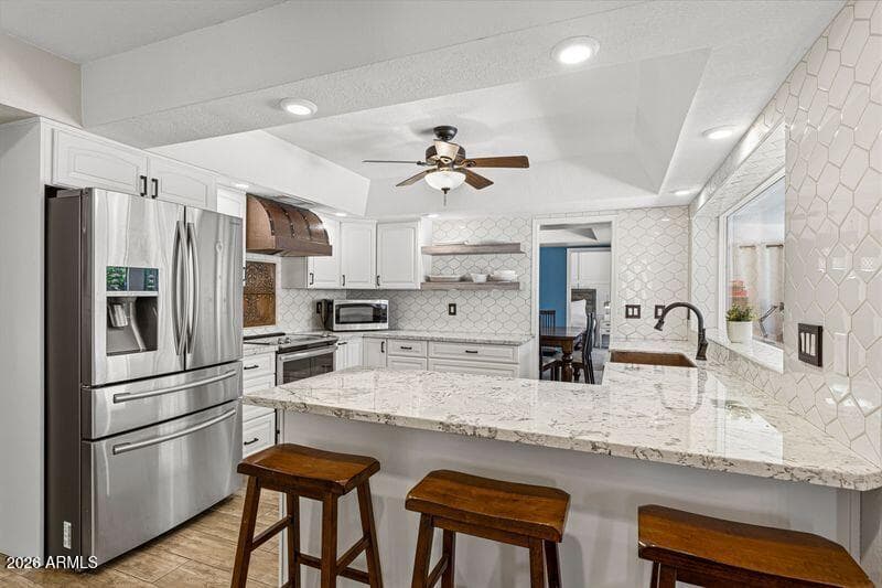 2118 E PEBBLE BEACH Drive, Tempe, AZ 85282 — photo 10 of 35