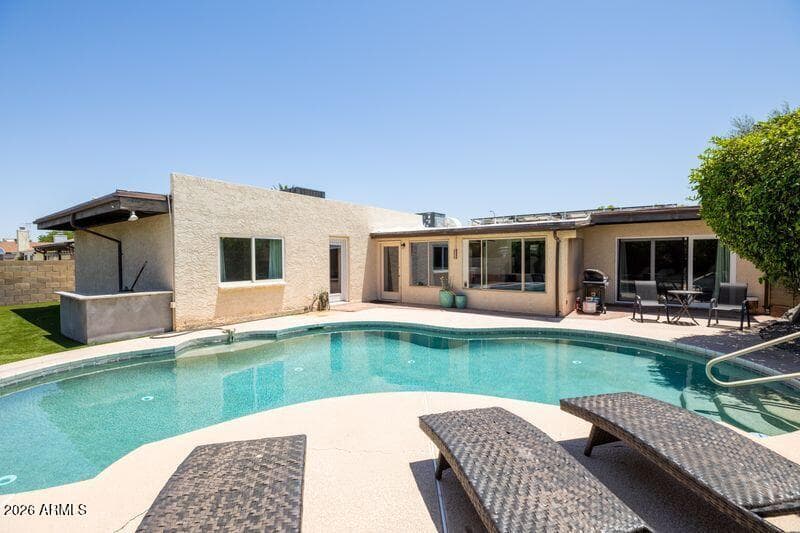 2118 E PEBBLE BEACH Drive, Tempe, AZ 85282 — photo 30 of 35