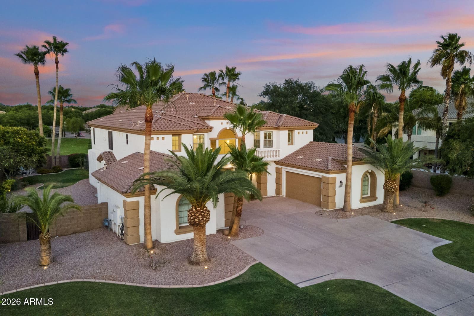 2517 S CONSTELLATION Way, Gilbert, AZ 85295 — photo 7 of 101
