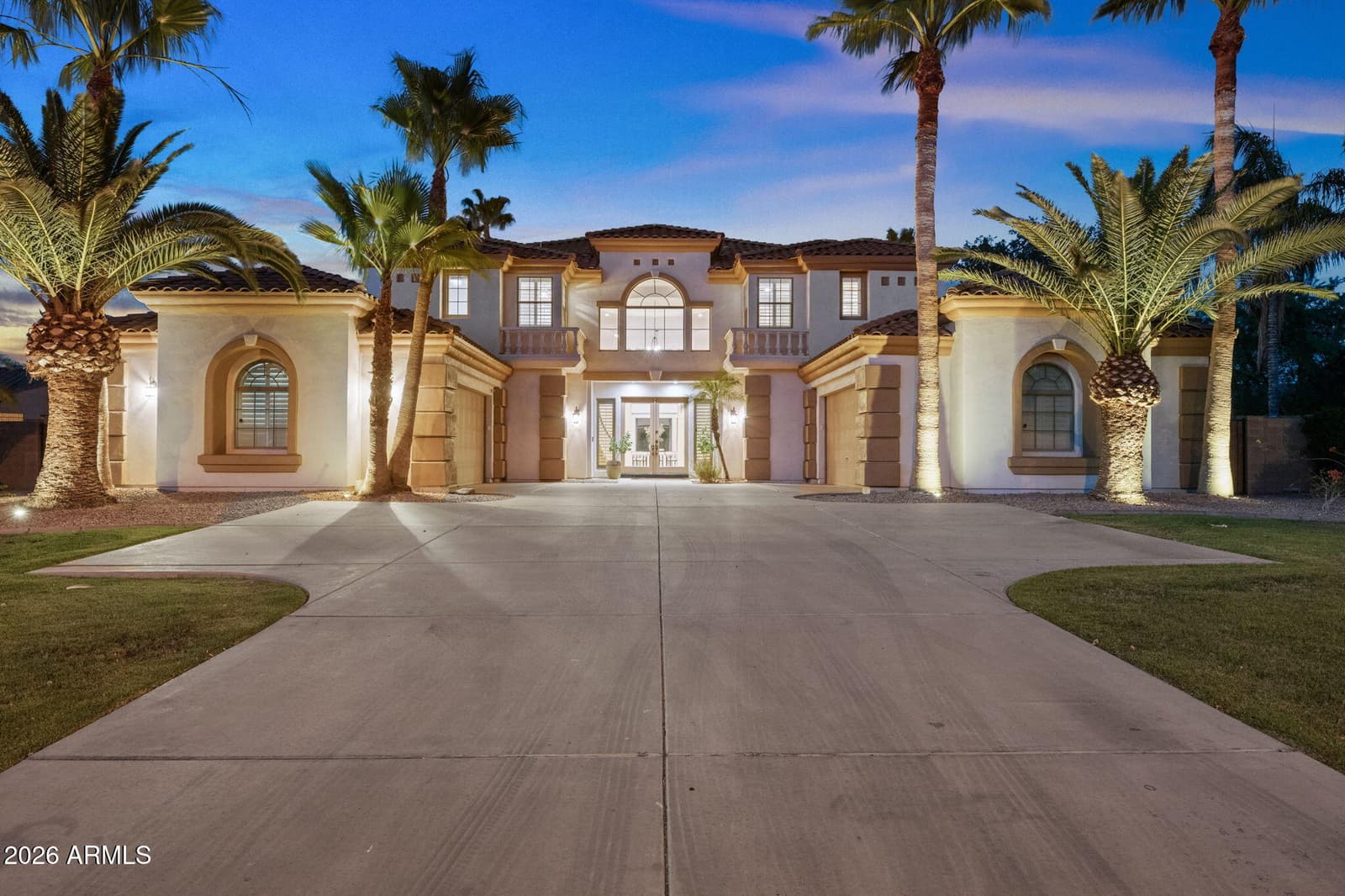 2517 S CONSTELLATION Way, Gilbert, AZ 85295 — photo 2 of 101