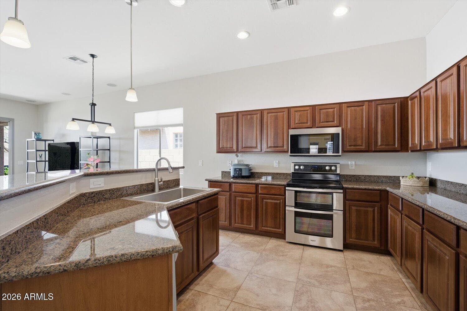 33614 N 25TH Drive, Phoenix, AZ 85085 — photo 7 of 54