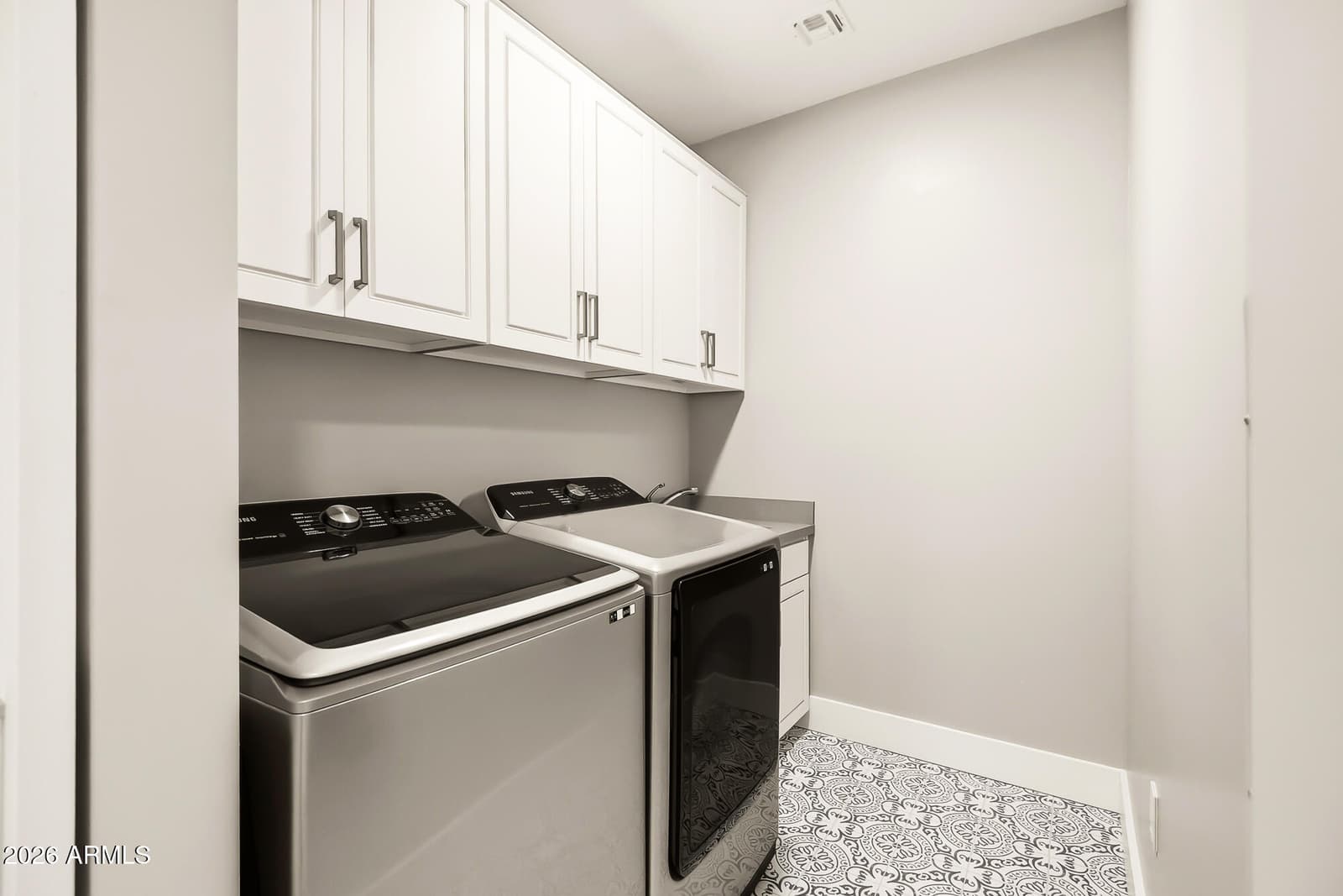 5250 E DEER VALLEY Drive 258, Phoenix, AZ 85054 — photo 3 of 51