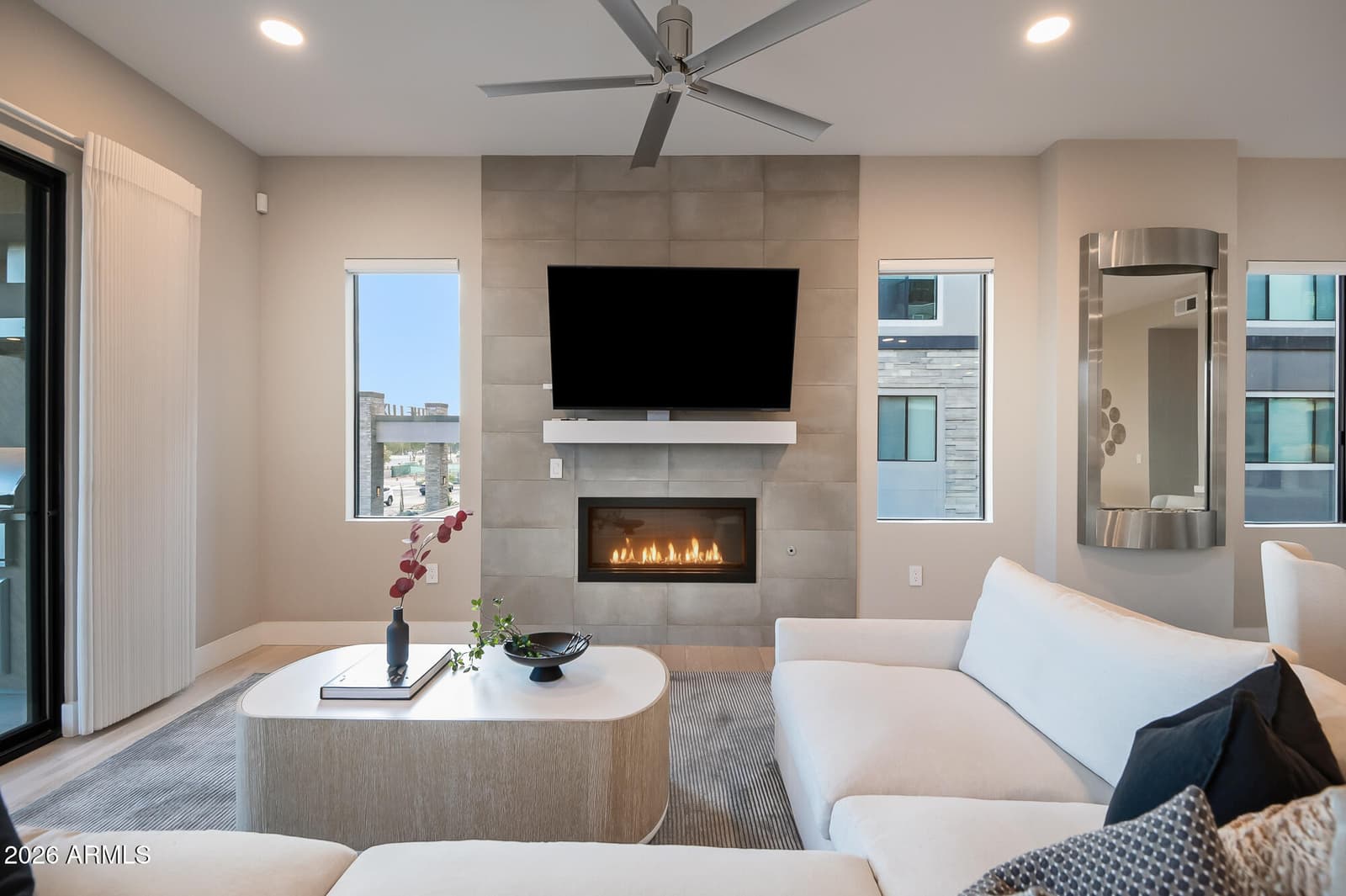 5250 E DEER VALLEY Drive 258, Phoenix, AZ 85054 — photo 12 of 51
