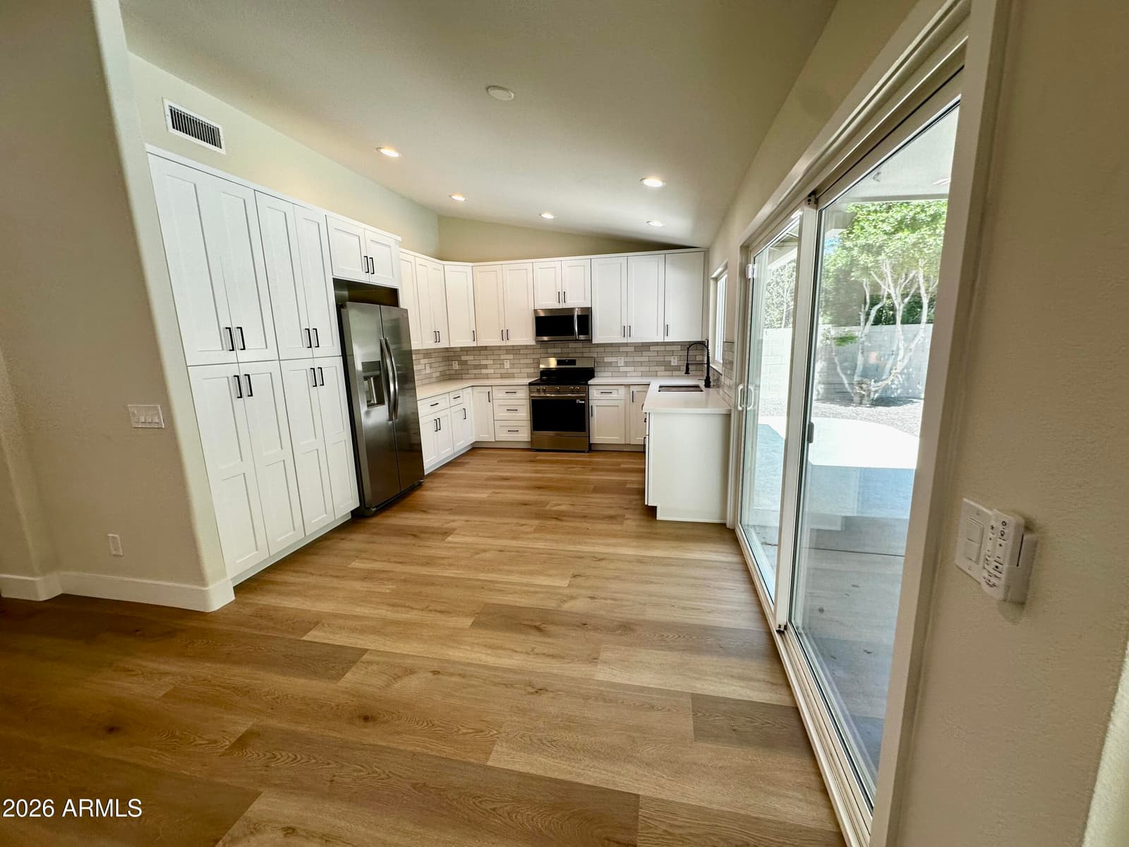 7352 W VIA DEL SOL Drive, Glendale, AZ 85310 — photo 10 of 50