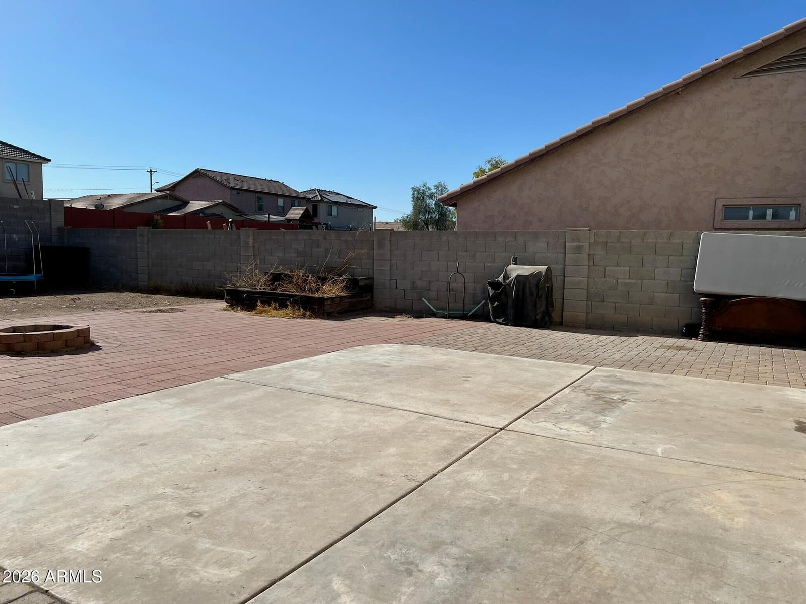 815 W Bowker Street, Phoenix, AZ 85041 — photo 24 of 30