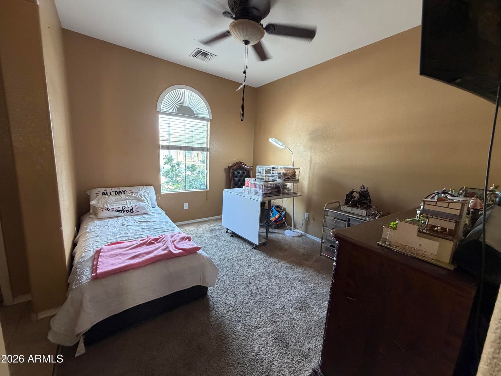 815 W Bowker Street, Phoenix, AZ 85041 — photo 11 of 30
