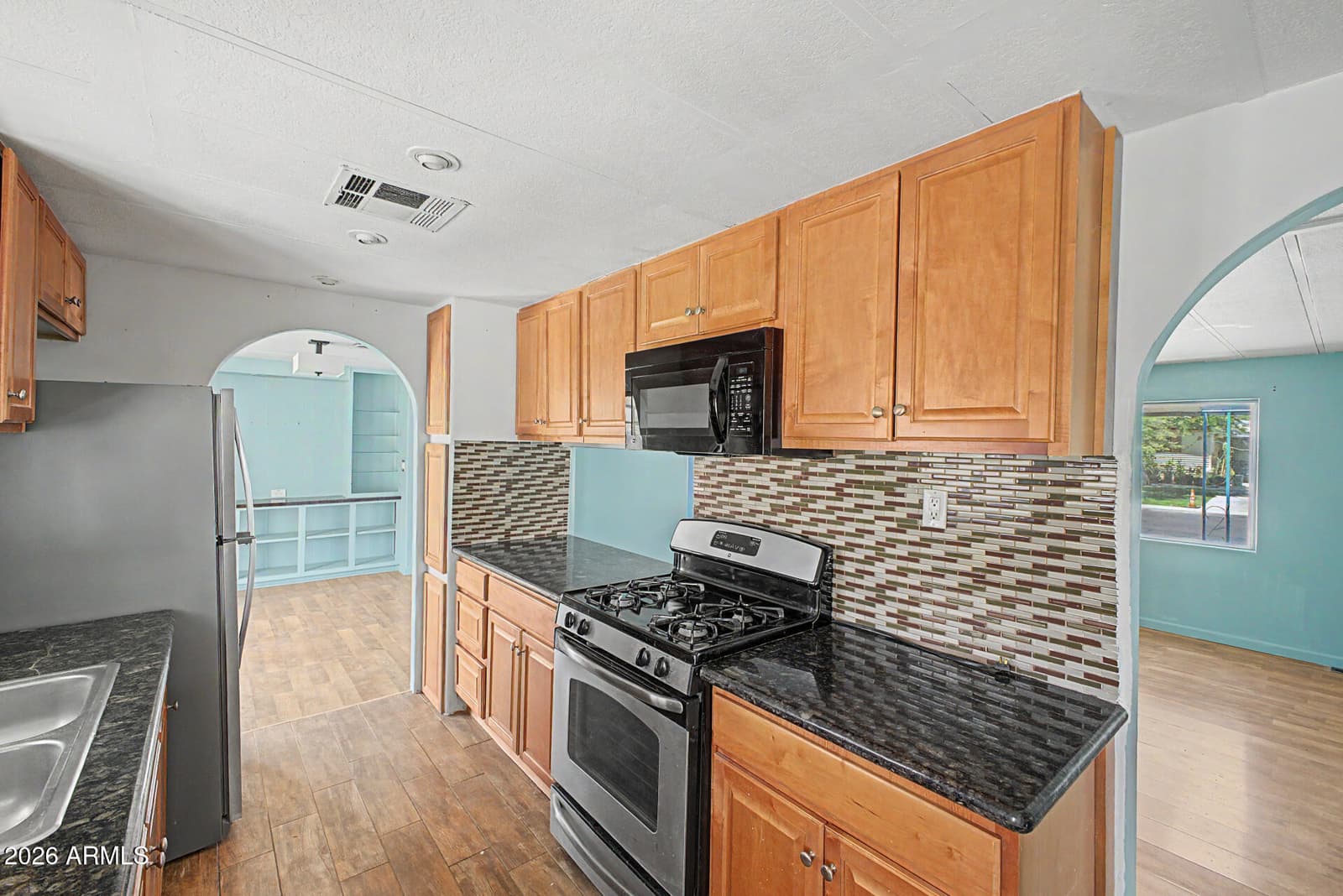 19641 N 26th Street, Phoenix, AZ 85050 — photo 11 of 28