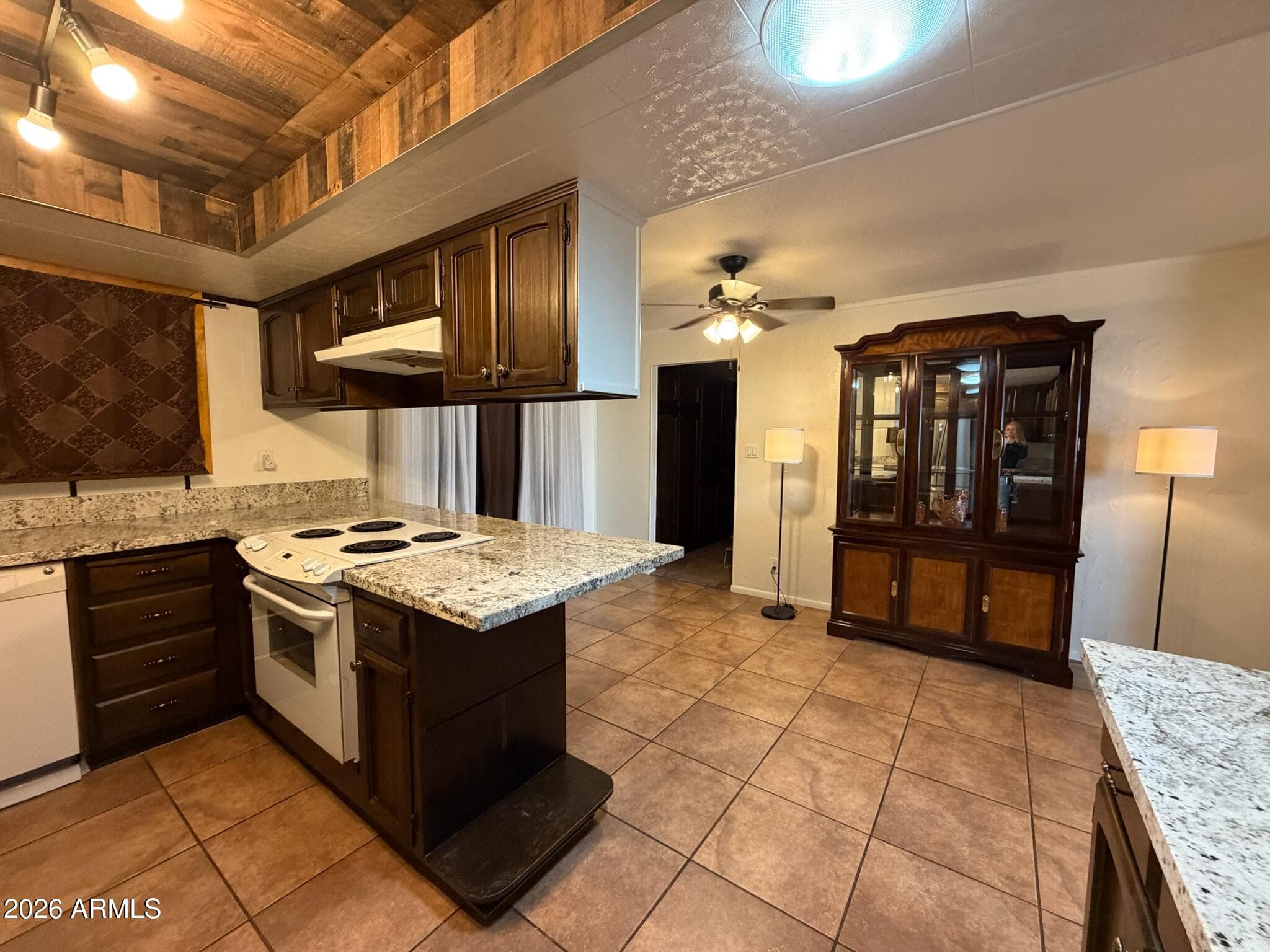20239 E ZARAGOZA Drive, Mayer, AZ 86333 — photo 20 of 36