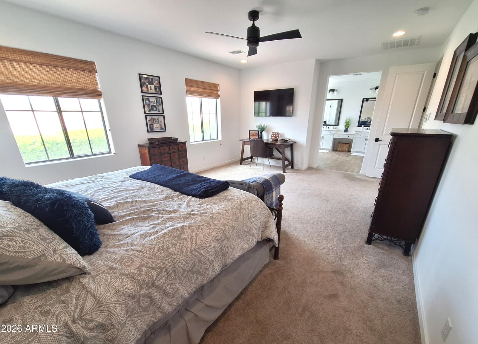 819 E DEER CREEK Road, Phoenix, AZ 85048 — photo 10 of 76