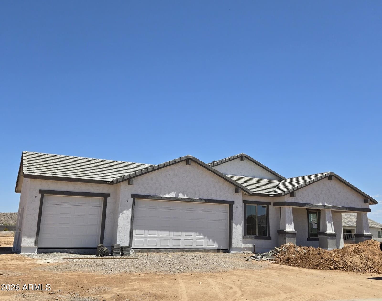 9186 W LIMESTONE MOUNTAIN Drive, Casa Grande, AZ 85194 — photo 1 of 17